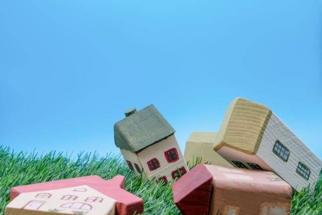 寝ている間の不安を軽減｜家庭用シェルターが果たす地震対策の役割